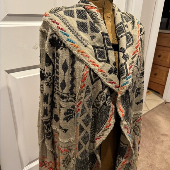 Biya Johnny Was Oatmeal Multicolored Embroidered Duster with hood. Size XS. - Picture 2 of 8